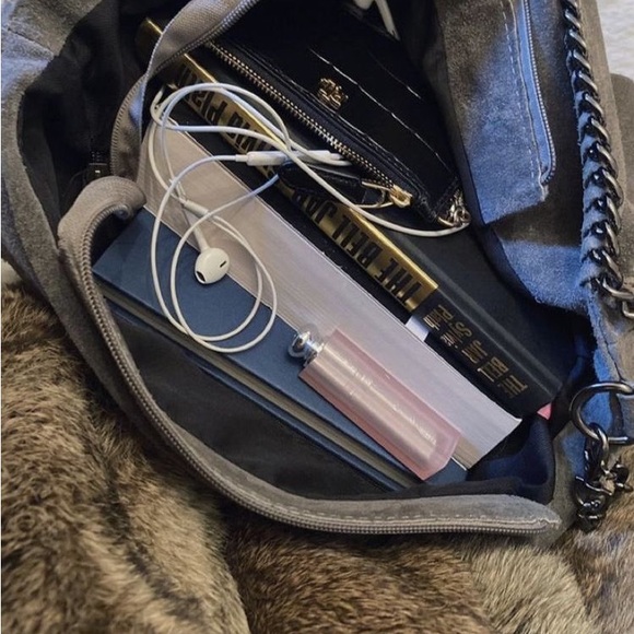 ✨ - Picture 5 of 11